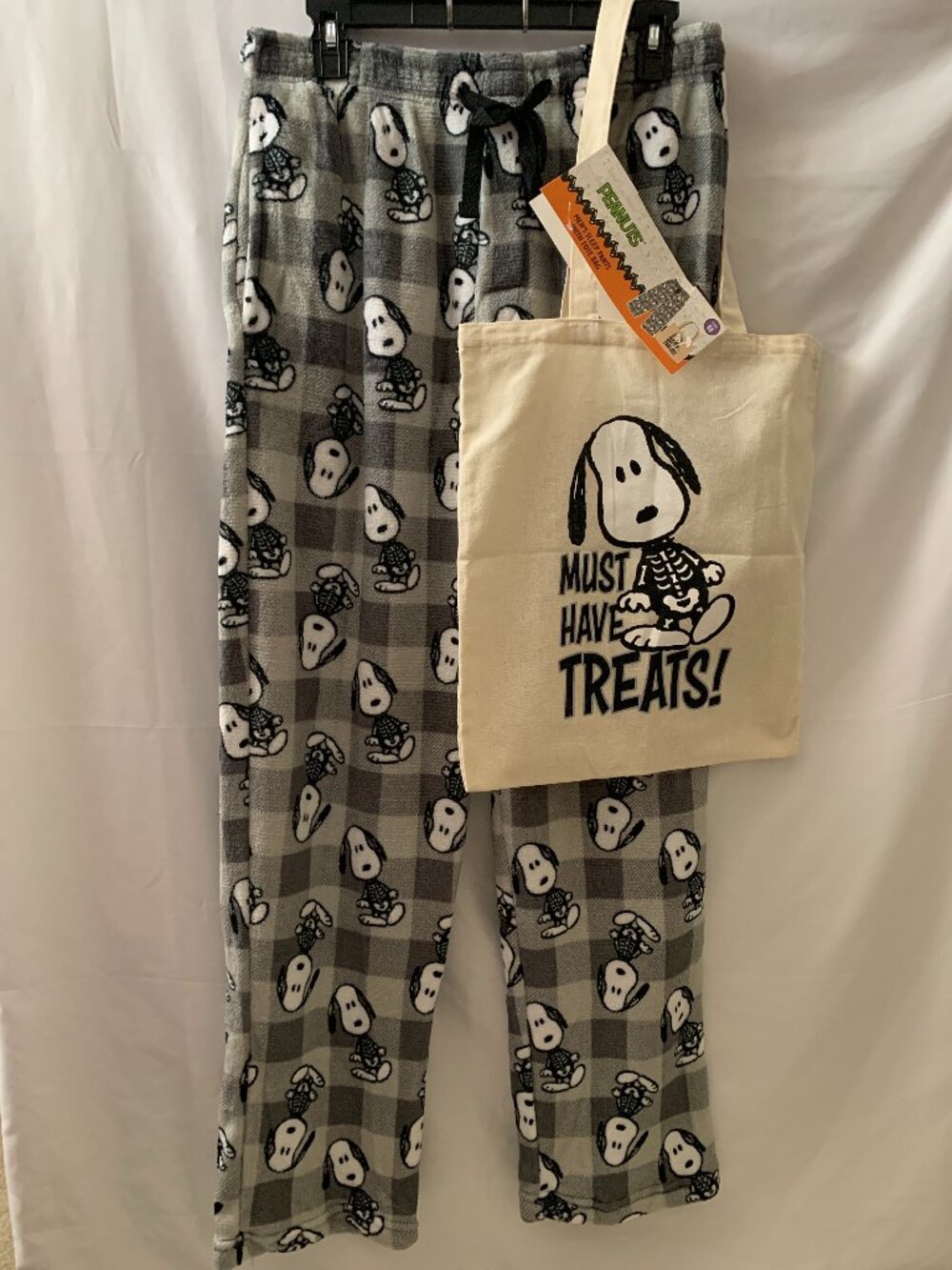 PEANUTS Men's Snoopy Skeleton Fleece Pajamas Pants with Tote Bag Sz MEDIUM